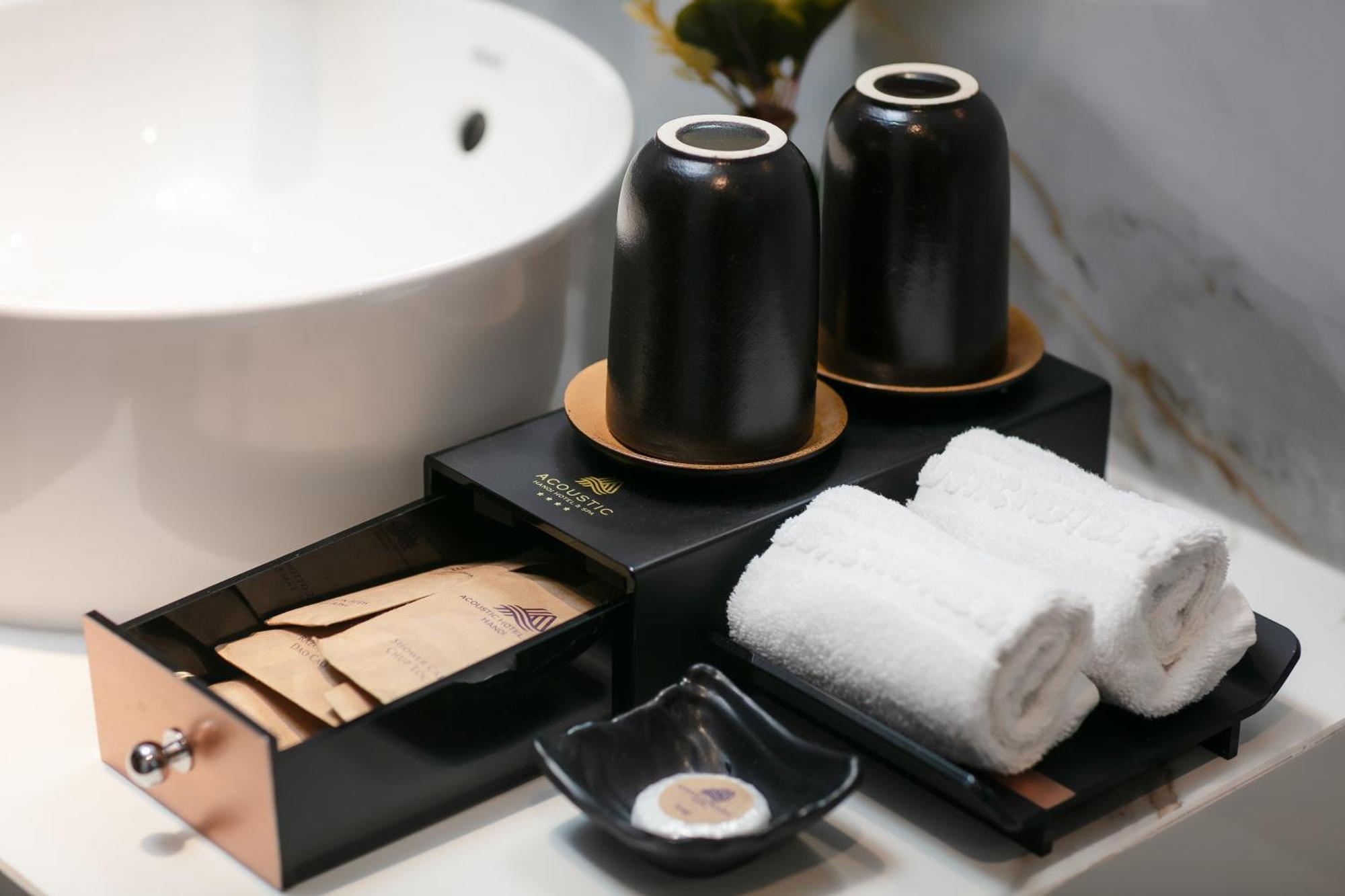 Acoustic Premium Hotel & Spa Hanoi Zewnętrze zdjęcie